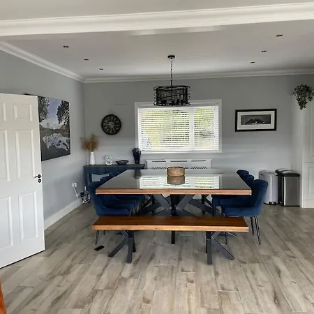 Greenane House Holiday home *