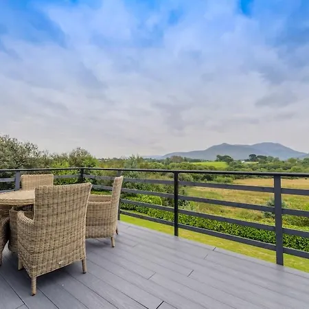 Greenane House Holiday home *