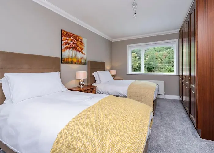 Holiday home Greenane House